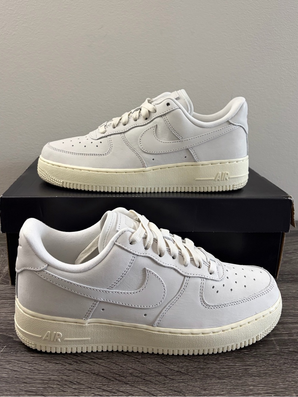 Nike Air Force 1 Low Women's Size 8 – Summit White